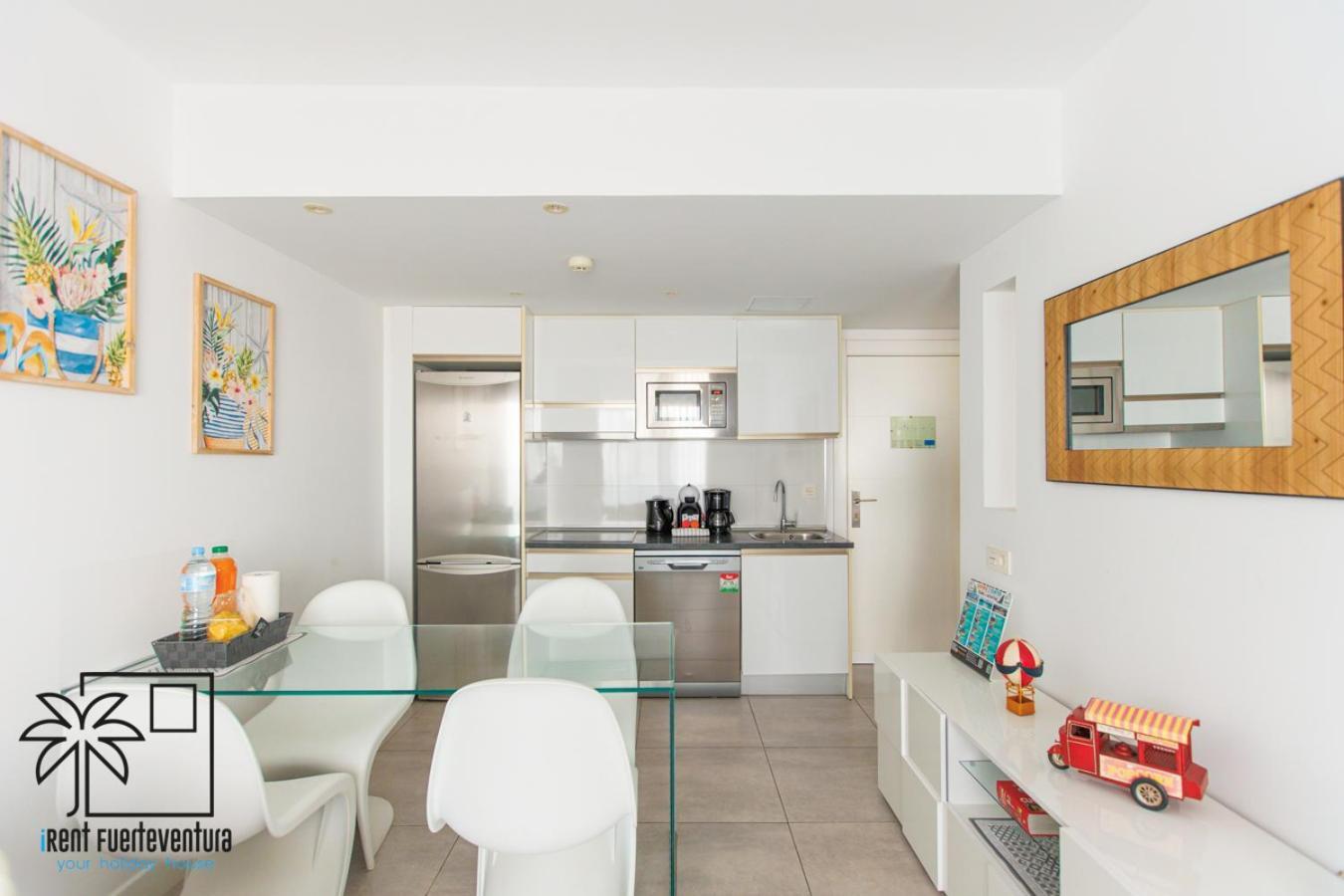 Hola Jag Corralejo Center Irent Fuerteventura Apartment ภายนอก รูปภาพ